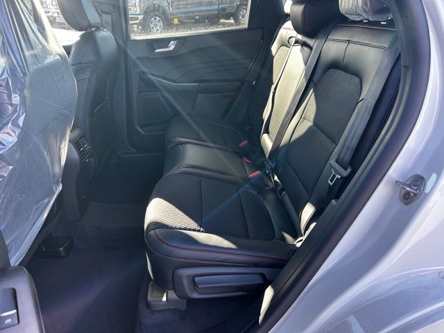 2026 Ford Escape Hybrid ST-Line Elite