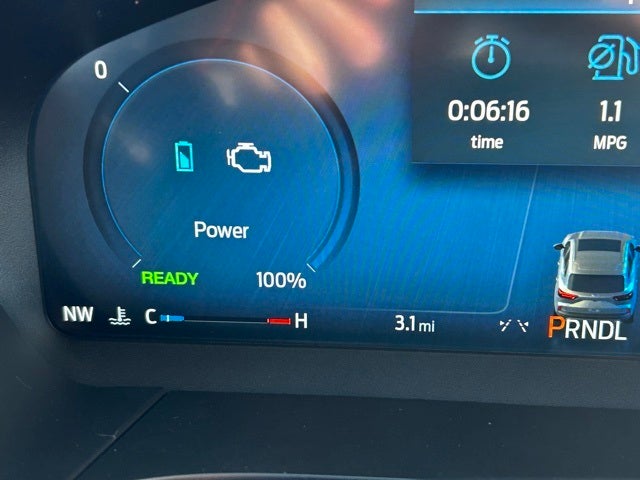 2026 Ford Escape Hybrid ST-Line Elite