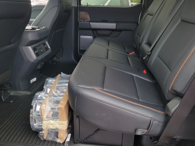2027 Ford F-350 Lariat