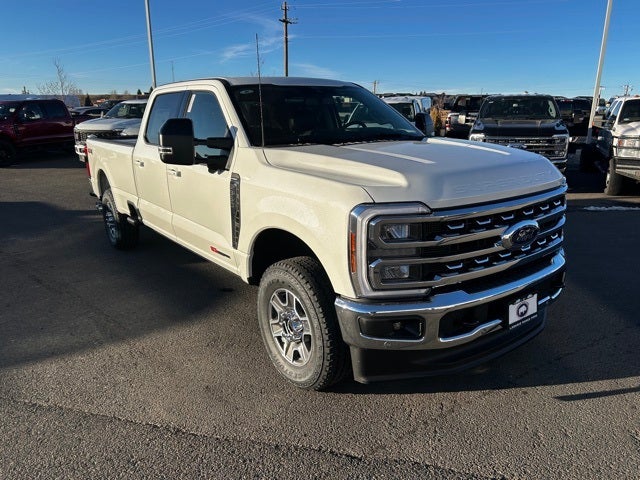 2026 Ford F-350SD F-350® Lariat®