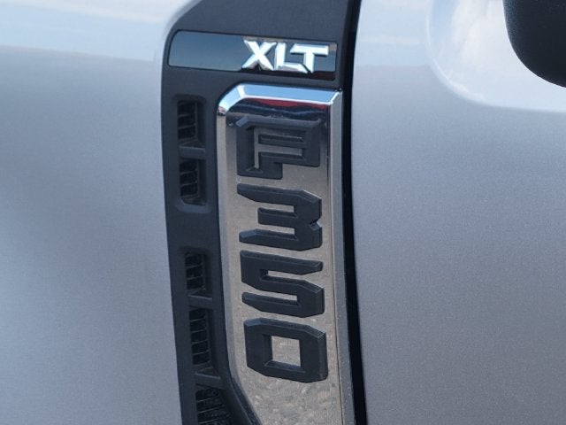 2027 Ford F-350 XLT