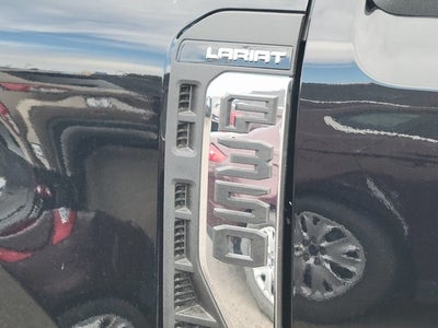 2025 Ford F-350SD Lariat