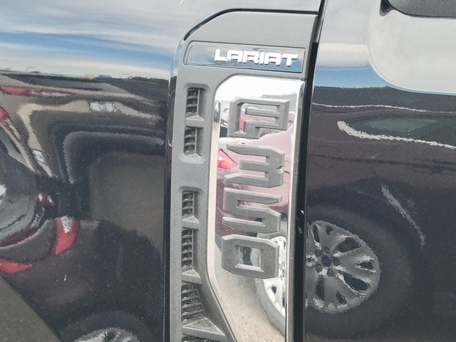 2025 Ford F-350SD Lariat