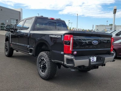 2025 Ford F-350SD Lariat