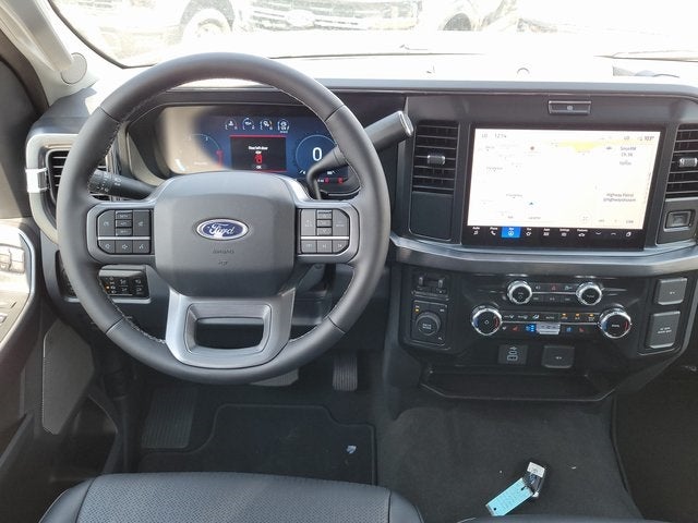 2025 Ford F-350SD Lariat