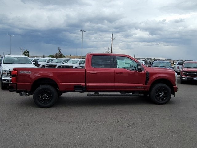 2025 Ford F-350SD Lariat