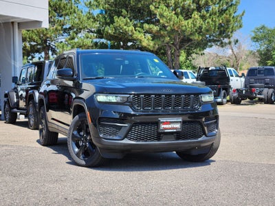 2022 Jeep Grand Cherokee Altitude 4x4