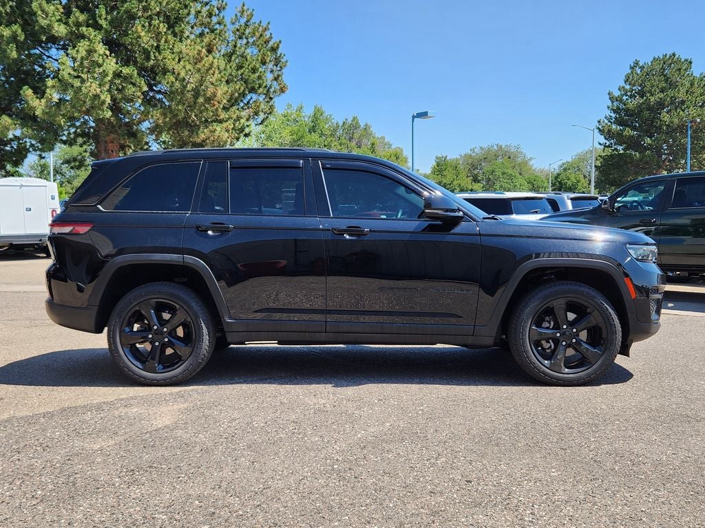 2022 Jeep Grand Cherokee Altitude 4x4