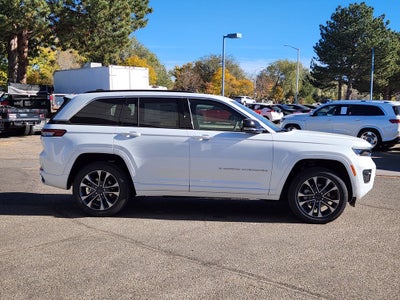 2025 Jeep Grand Cherokee GRAND CHEROKEE OVERLAND 4X4