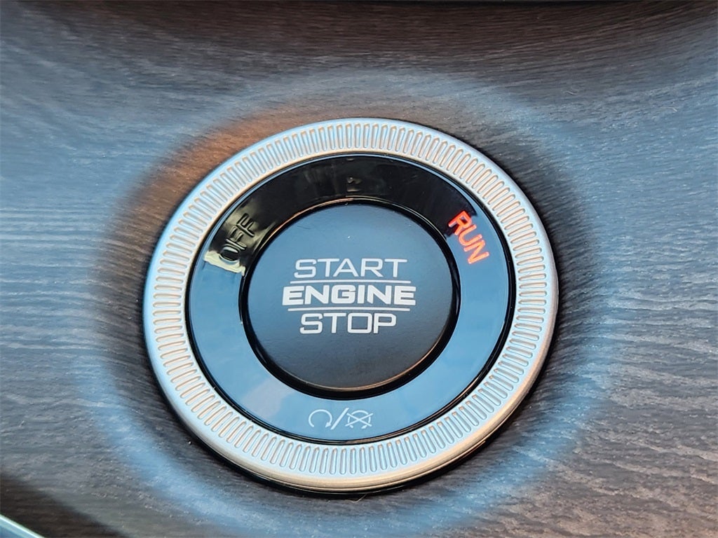 2025 Jeep Grand Cherokee GRAND CHEROKEE OVERLAND 4X4