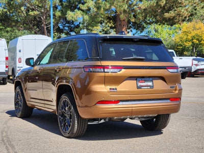 2027 Jeep Grand Cherokee Summit