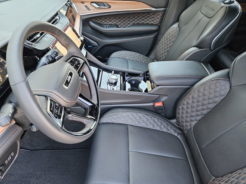 2027 Jeep Grand Cherokee Summit