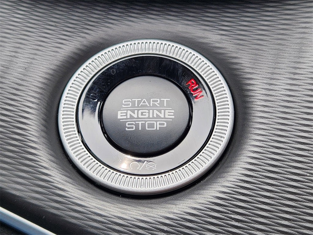 2025 Jeep Grand Cherokee GRAND CHEROKEE L LAREDO X 4X4