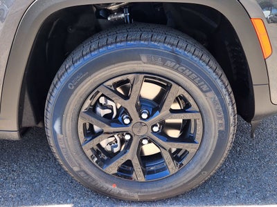 2026 Jeep Grand Cherokee GRAND CHEROKEE L LAREDO ALTITUDE 4X4