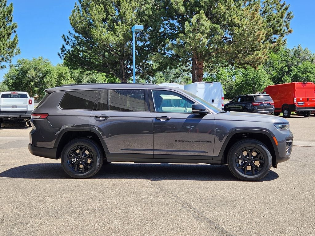 2026 Jeep Grand Cherokee GRAND CHEROKEE L LAREDO ALTITUDE 4X4