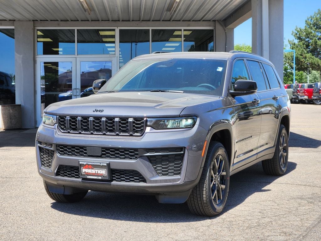 2026 Jeep Grand Cherokee GRAND CHEROKEE L LAREDO ALTITUDE 4X4