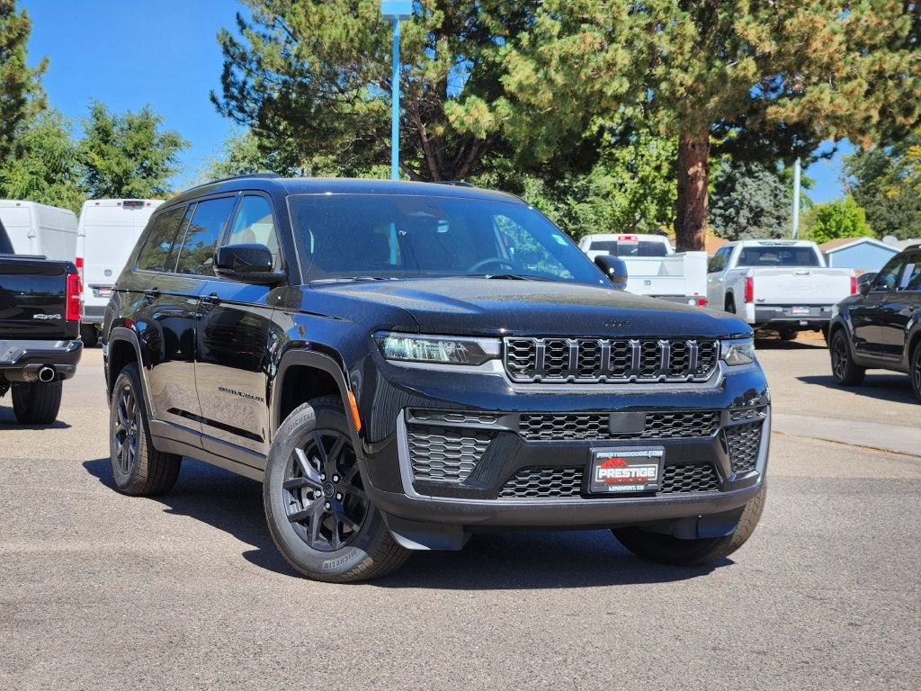 2027 Jeep Grand Cherokee L Laredo