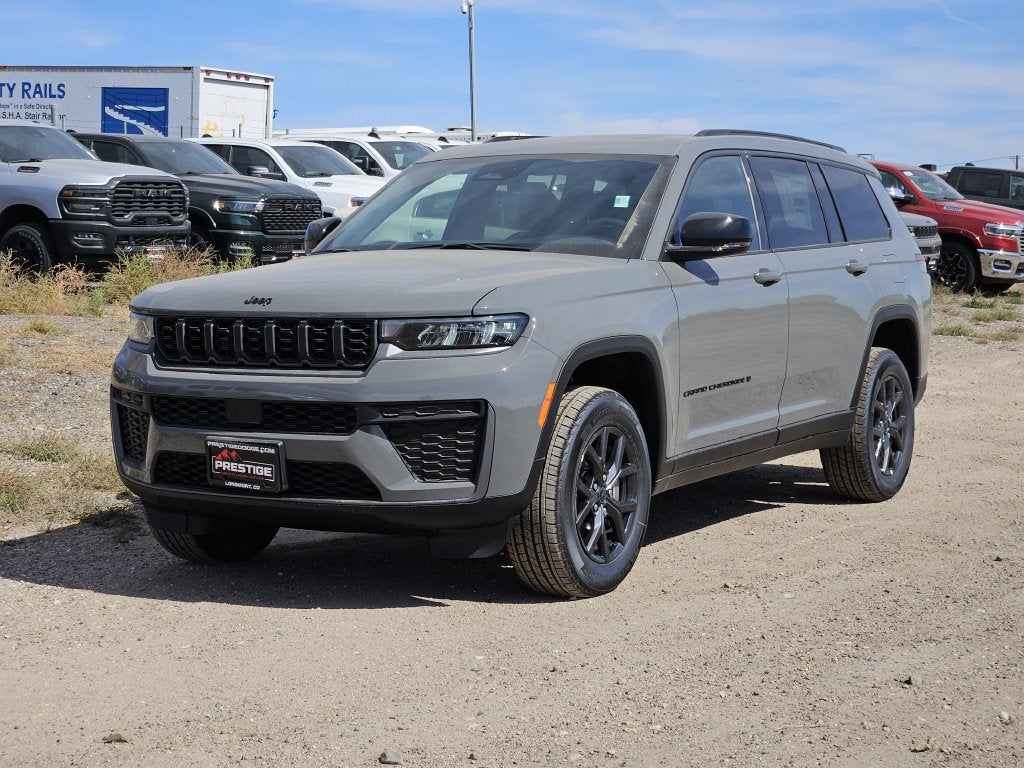 2027 Jeep Grand Cherokee L Laredo