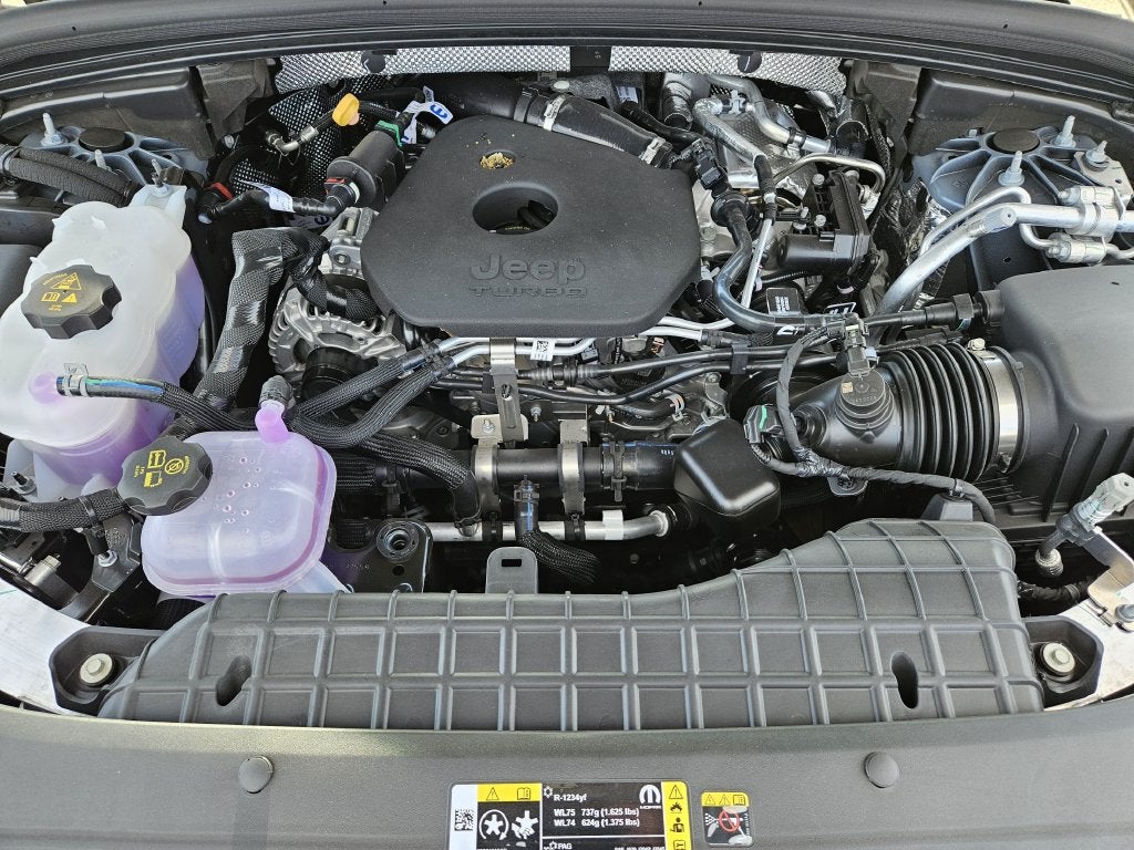 2027 Jeep Grand Cherokee L Laredo