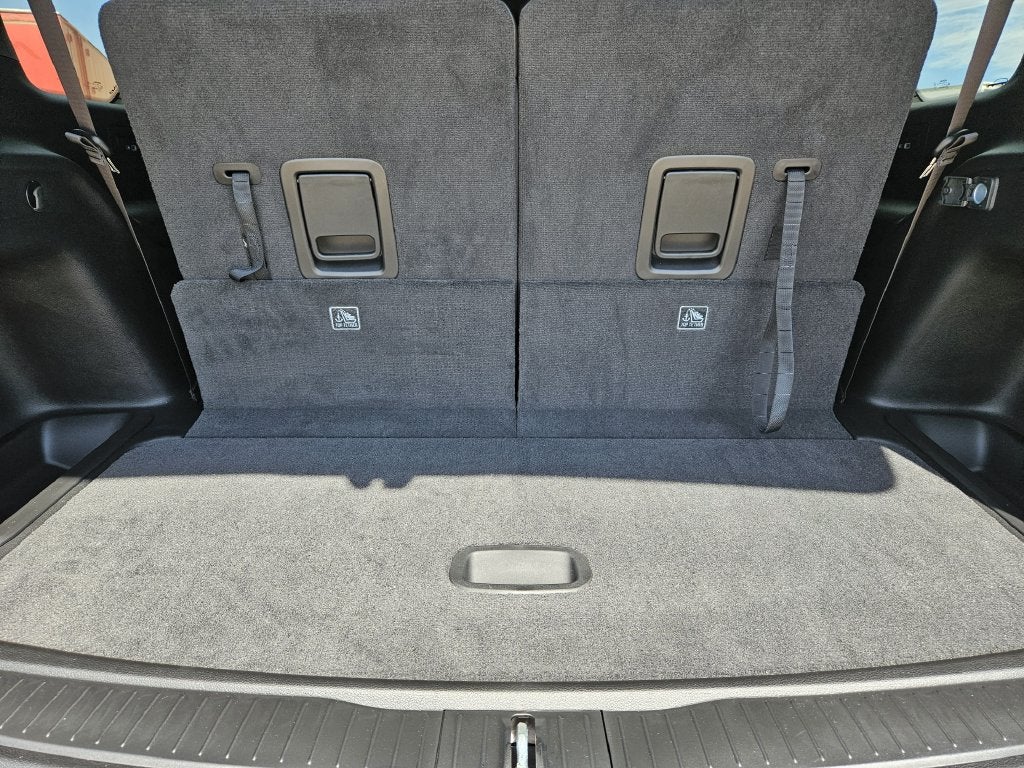 2027 Jeep Grand Cherokee L Laredo
