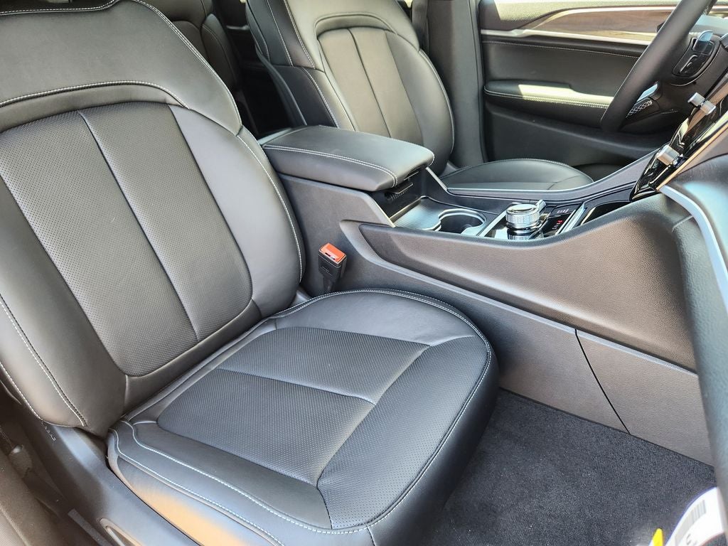2026 Jeep Grand Cherokee L Limited Reserve