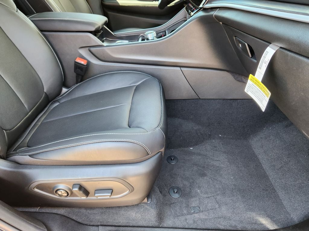 2026 Jeep Grand Cherokee L Limited Reserve