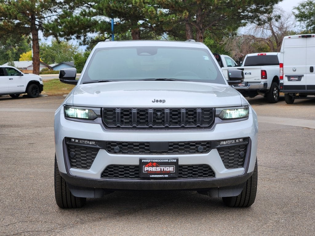 2026 Jeep Grand Cherokee 85th Anniversary Edition