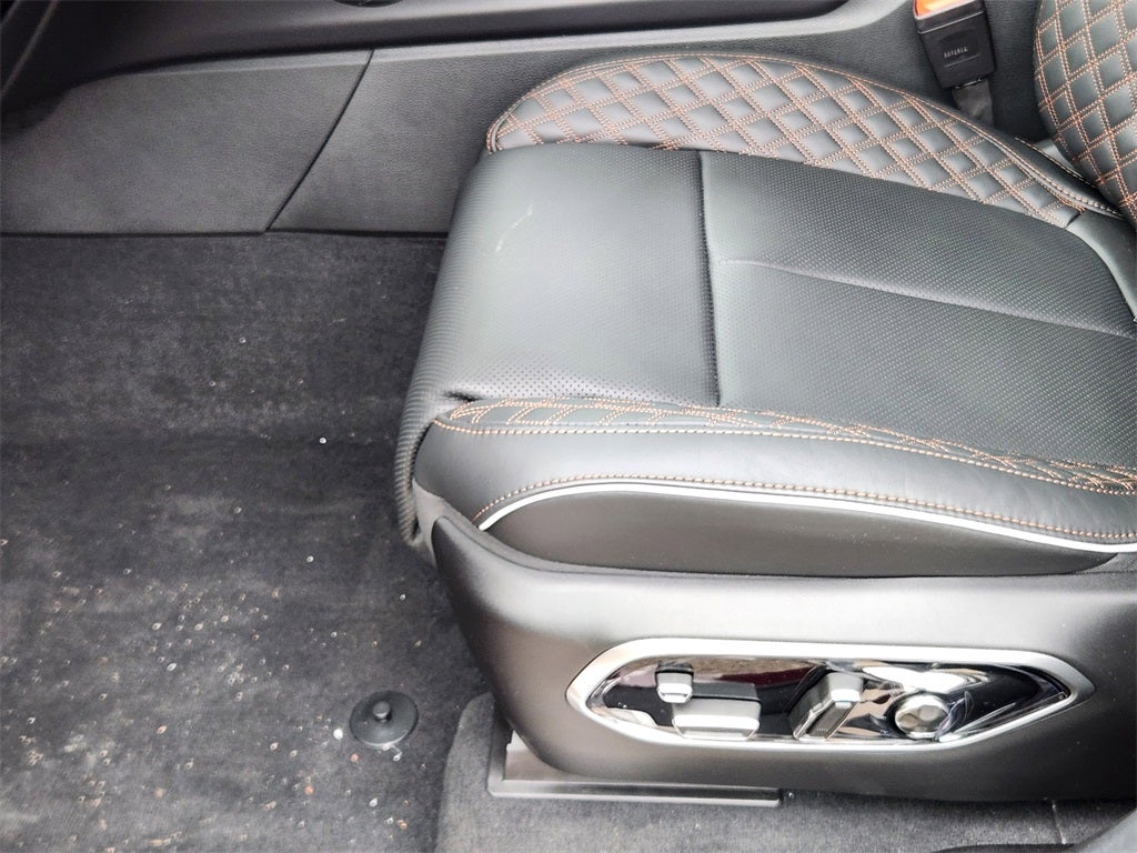 2025 Jeep Grand Cherokee GRAND CHEROKEE L SUMMIT RESERVE 4X4