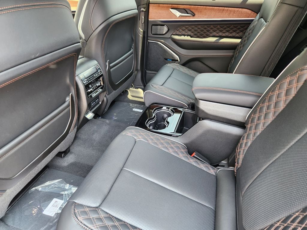 2026 Jeep Grand Cherokee L GRAND CHEROKEE L SUMMIT 4X4