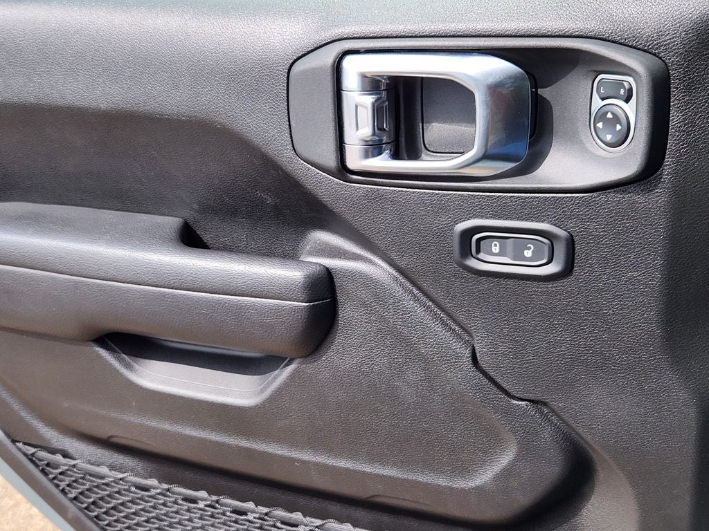 2025 Jeep Wrangler 4xe Willys 4xe