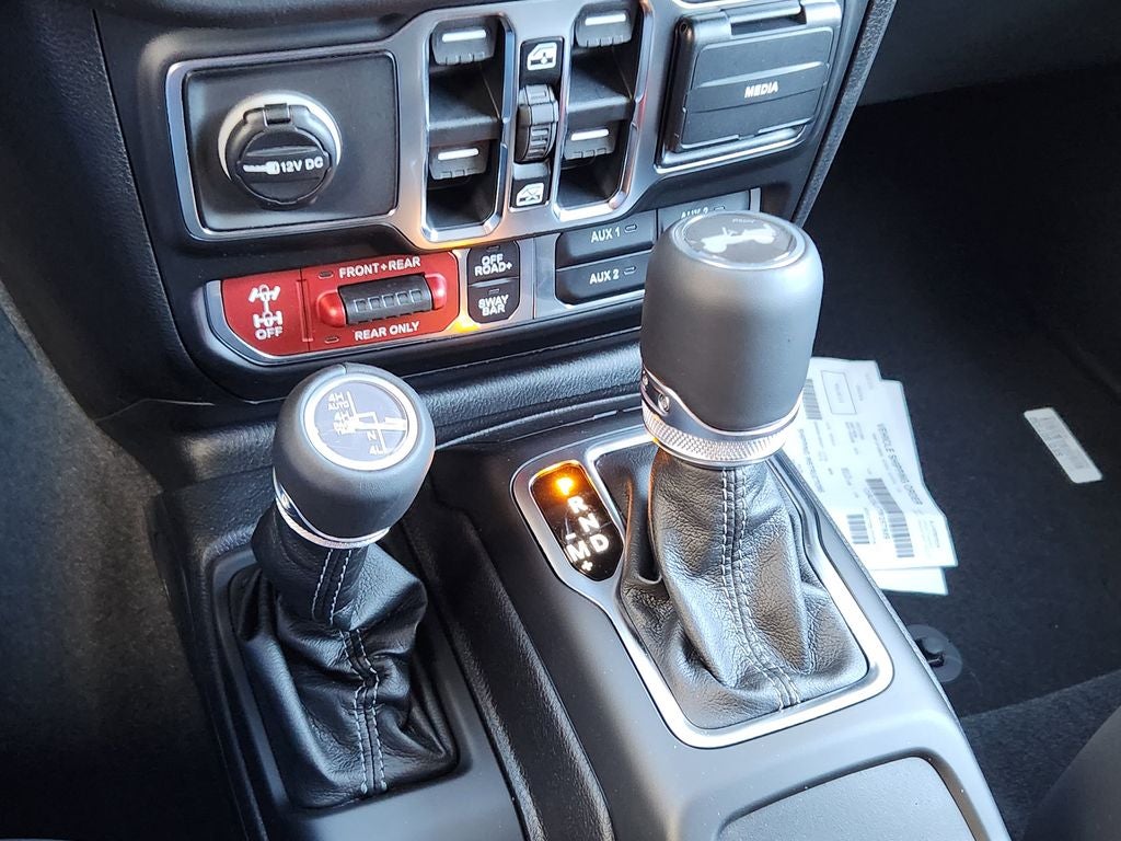 2026 Jeep Wrangler WRANGLER 4-DOOR MOAB 392