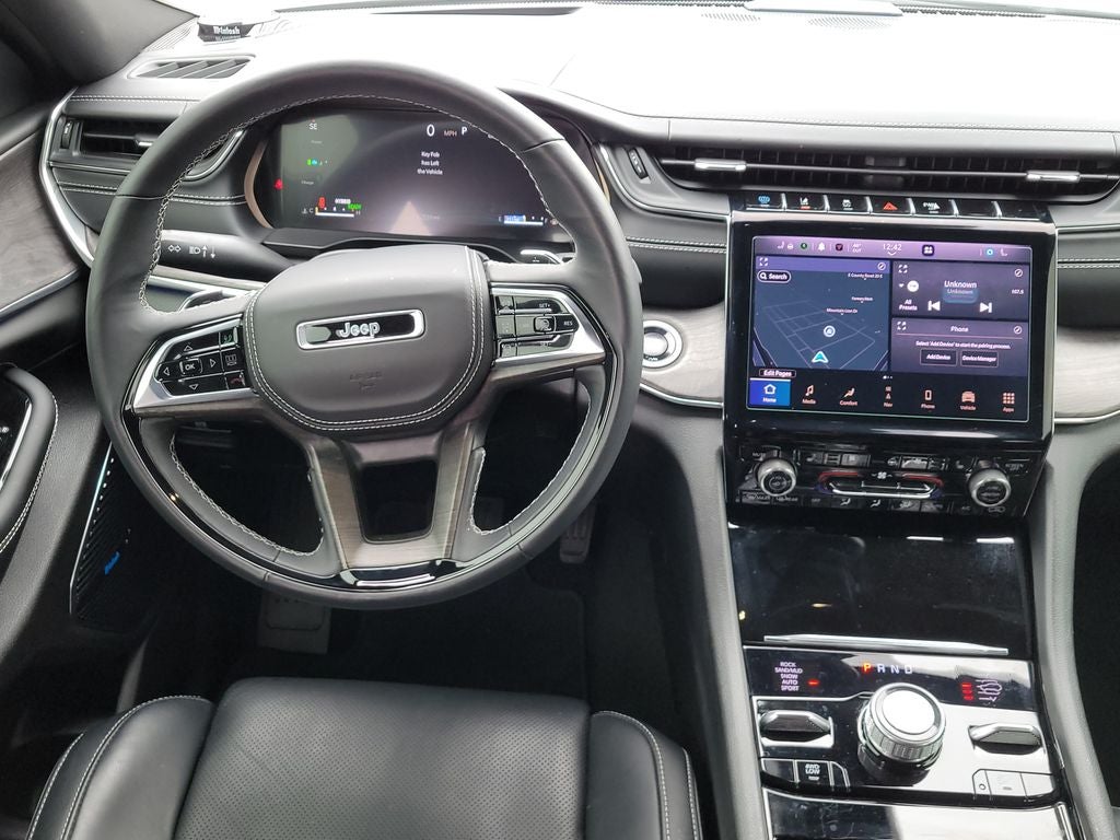 2025 Jeep Grand Cherokee Overland