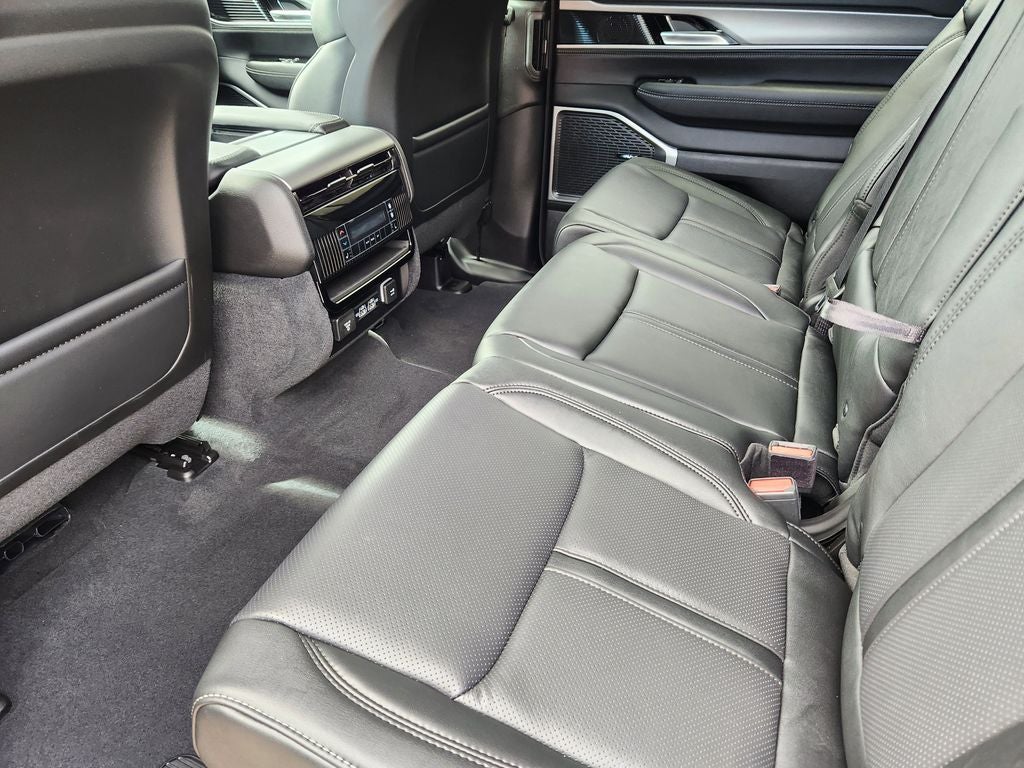 2026 Jeep Grand Wagoneer GRAND WAGONEER L LIMITED ALTITUDE 4X4