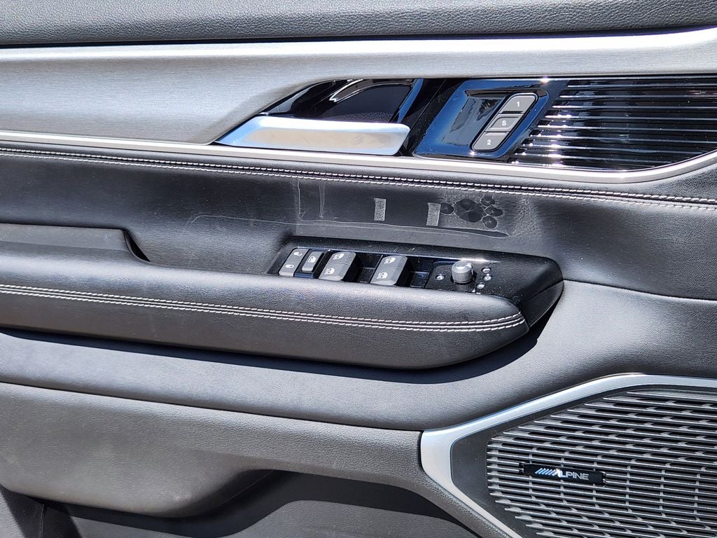 2026 Jeep Grand Wagoneer GRAND WAGONEER UPLAND 4X4
