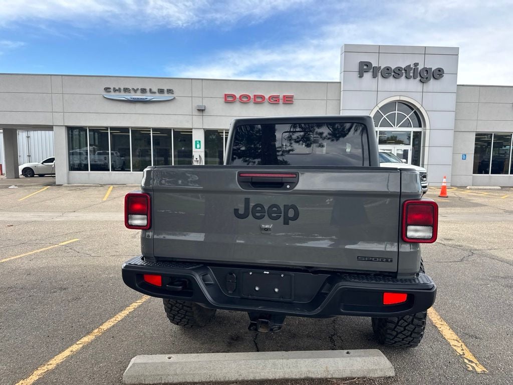 2021 Jeep Gladiator Sport S 4x4