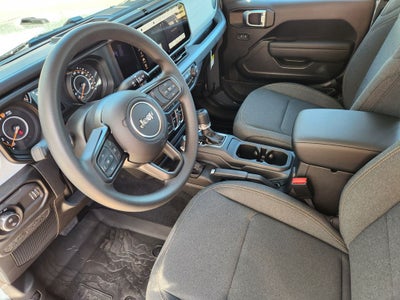 2026 Jeep Gladiator Sport