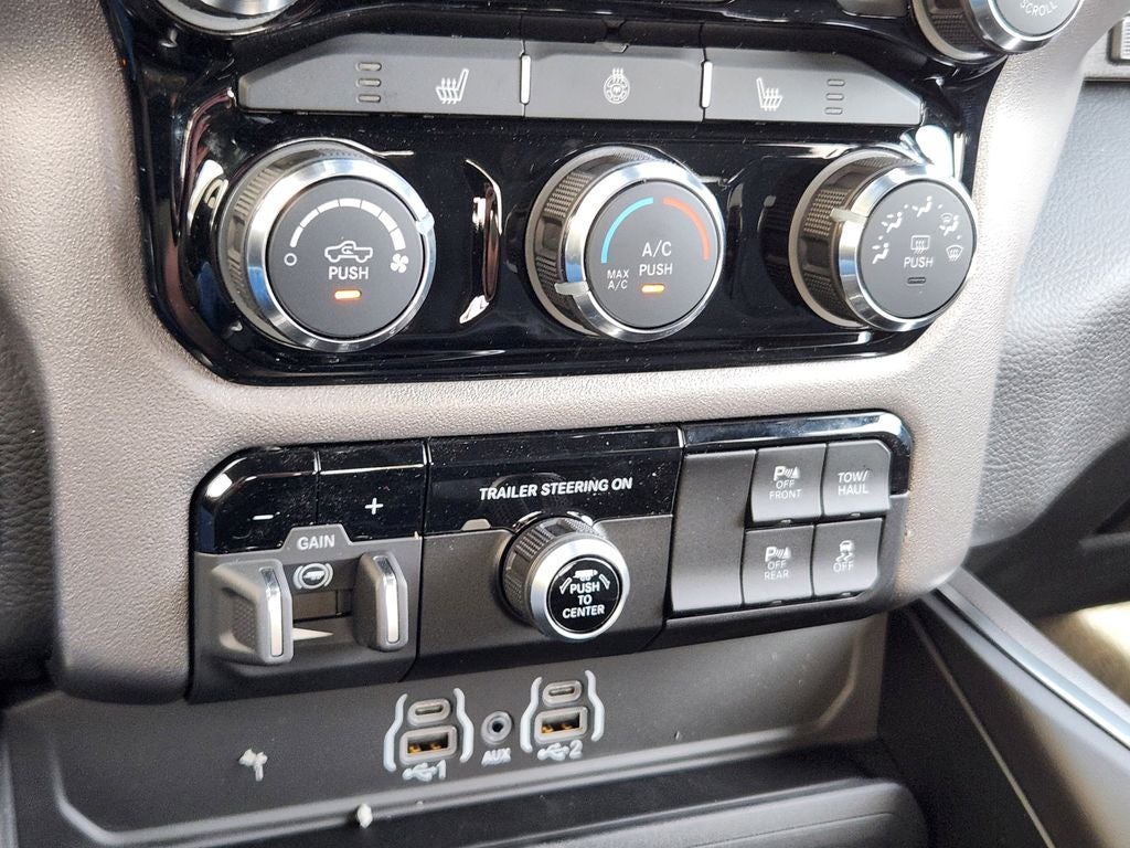 2026 RAM 1500 RAM 1500 BIG HORN CREW CAB 4X4 5'7' BOX