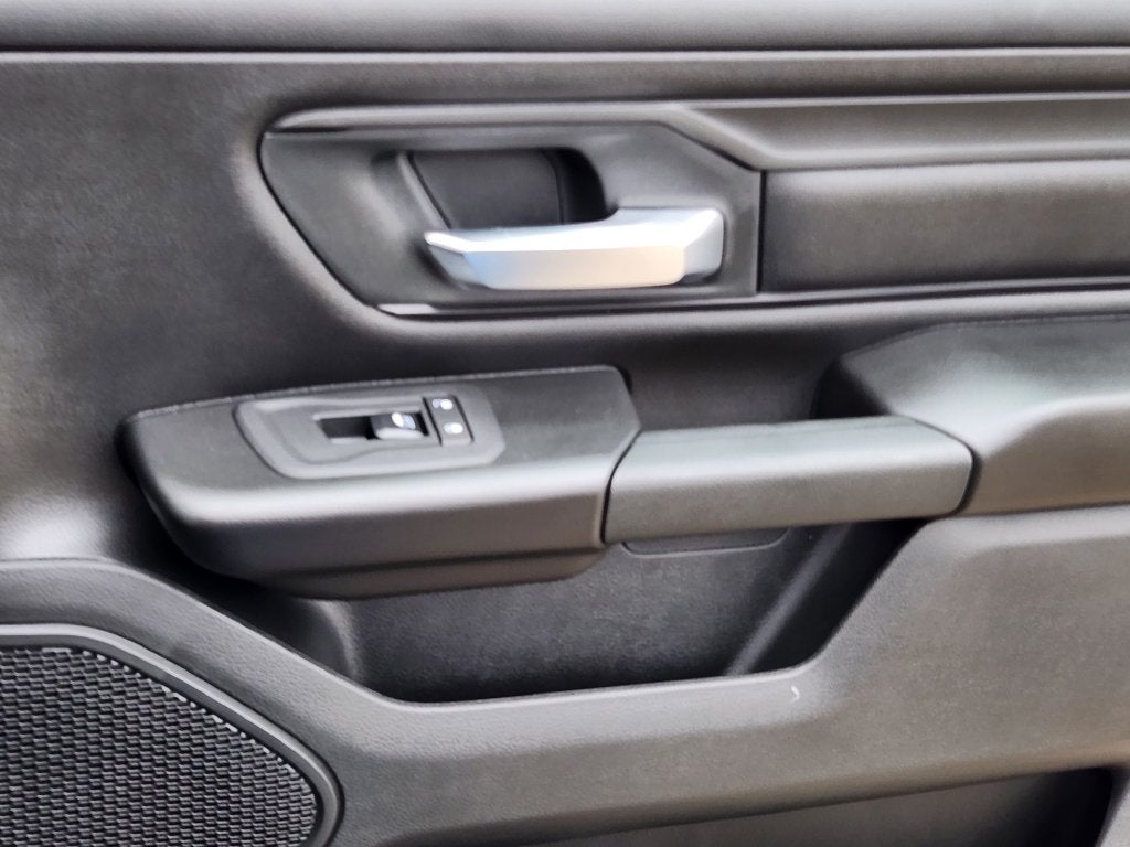2027 RAM 1500 Express