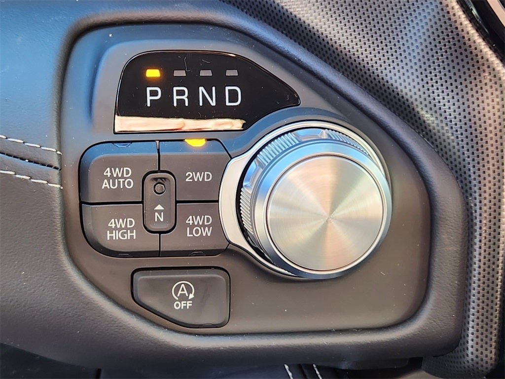 2026 RAM 1500 RAM 1500 LIMITED CREW CAB 4X4 5'7' BOX