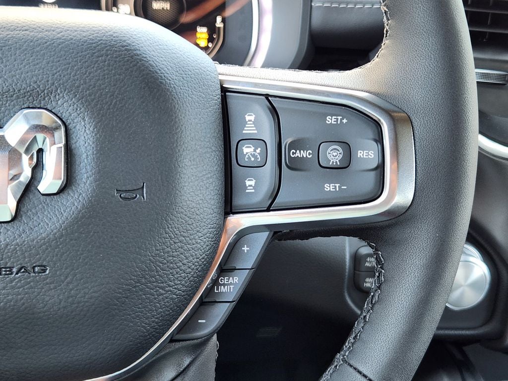 2026 RAM 1500 RAM 1500 LARAMIE CREW CAB 4X4 5'7' BOX