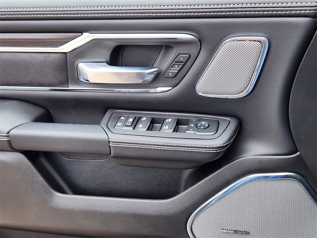 2026 RAM 1500 RAM 1500 LARAMIE CREW CAB 4X4 5'7' BOX