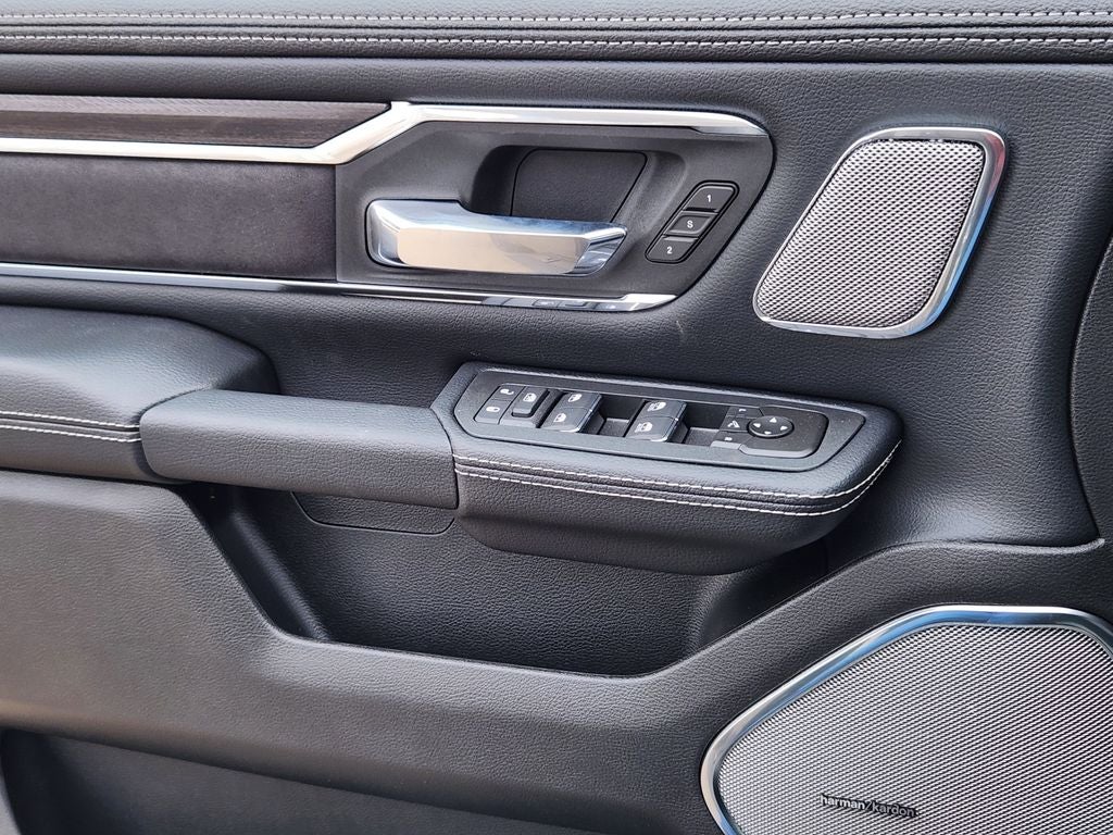 2026 RAM 1500 RAM 1500 LARAMIE CREW CAB 4X4 5'7' BOX