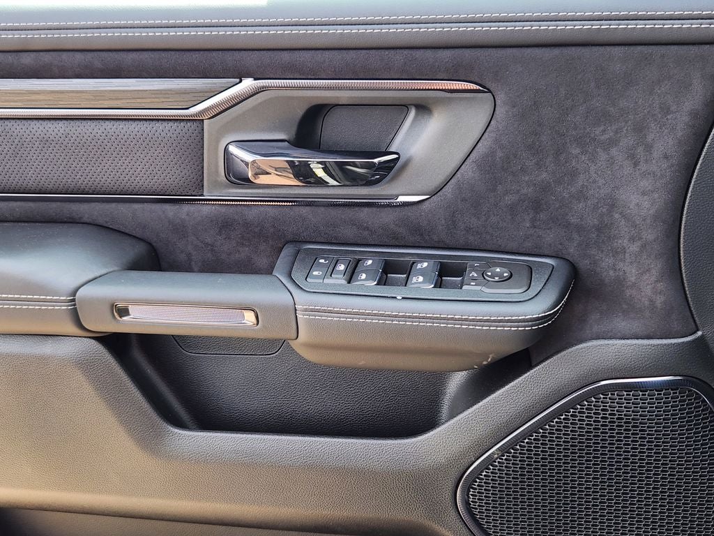 2026 RAM 1500 RAM 1500 RHO CREW CAB 4X4 5'7' BOX