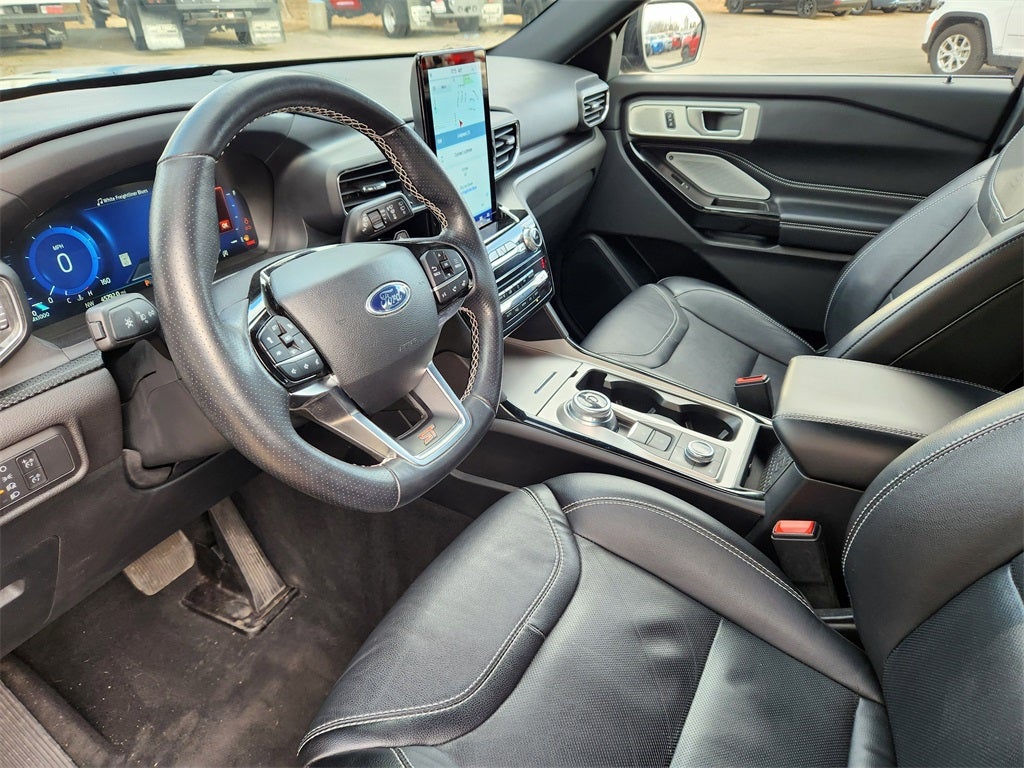 2022 Ford Explorer ST