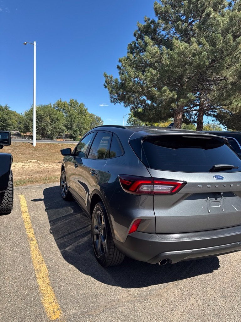 2025 Ford Escape ST-Line Select