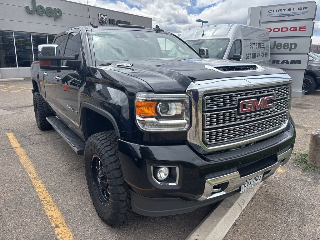 2018 GMC Sierra 2500HD Denali