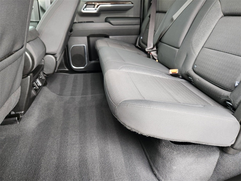 2024 GMC Sierra 1500 4WD Crew Cab Short Box Elevation with 3SB