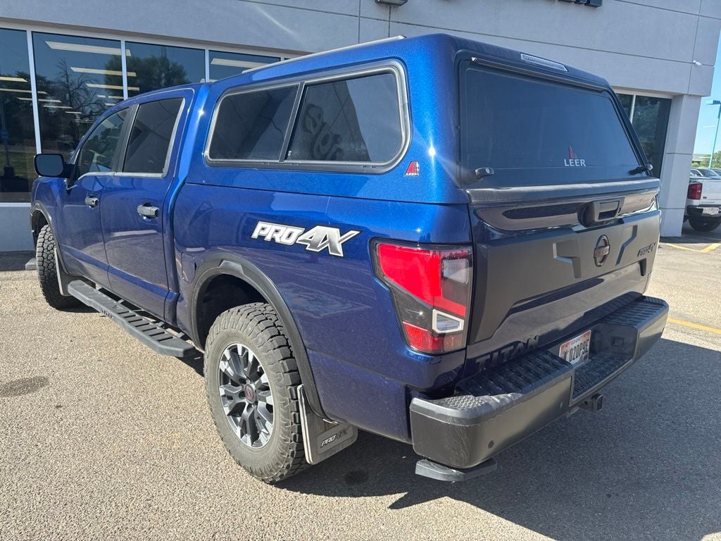 2024 Nissan TITAN Crew Cab PRO-4X 4x4