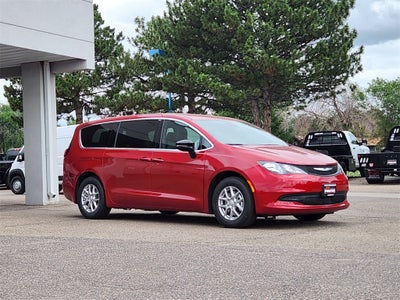 2025 Chrysler Pacifica PACIFICA SELECT