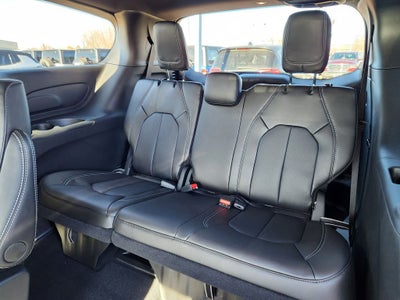 2026 Chrysler Voyager VOYAGER LX